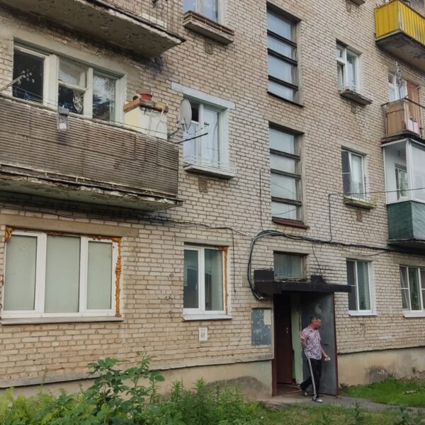 Ремонт фасада д. Райки, ул. Больничная, 1А